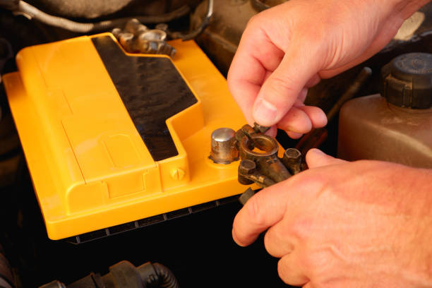 Mobile car battery change service in dubai
