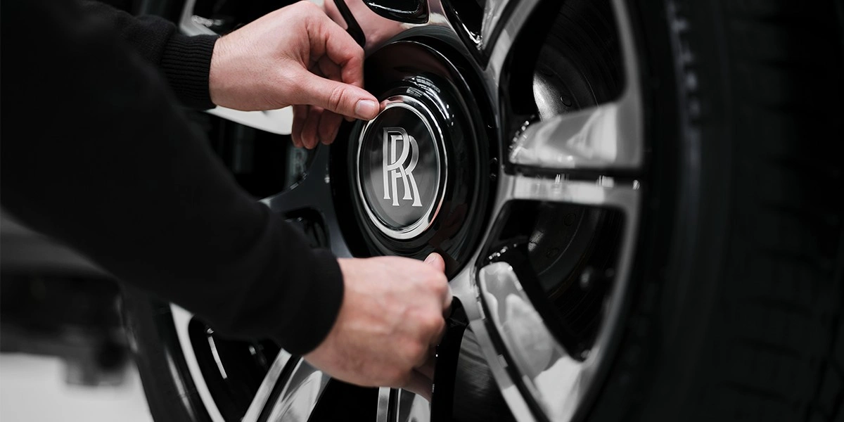 RollsRoyce-Brands-StationOneAutos9